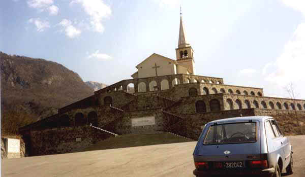 Capor10.JPG (17903 byte)