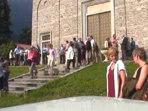 Sleon08.jpg (11505 byte)