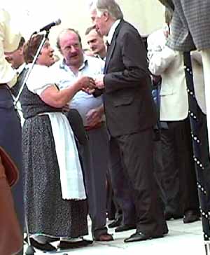 jvn02.JPG (16604 byte)