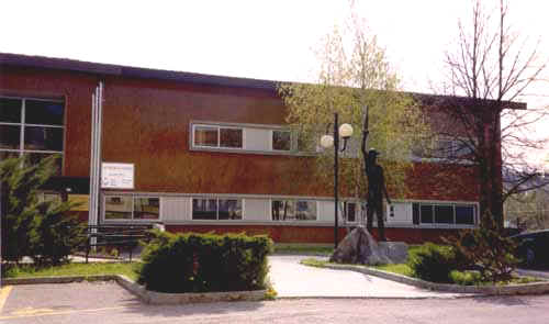 Sp04.JPG (19179 byte)