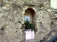 Fir12.jpg (7463 byte)